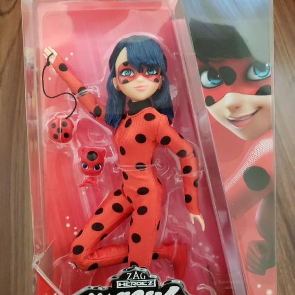 Miraculous Ladybug and Cat Noir Dolls - Picture 4 of 9